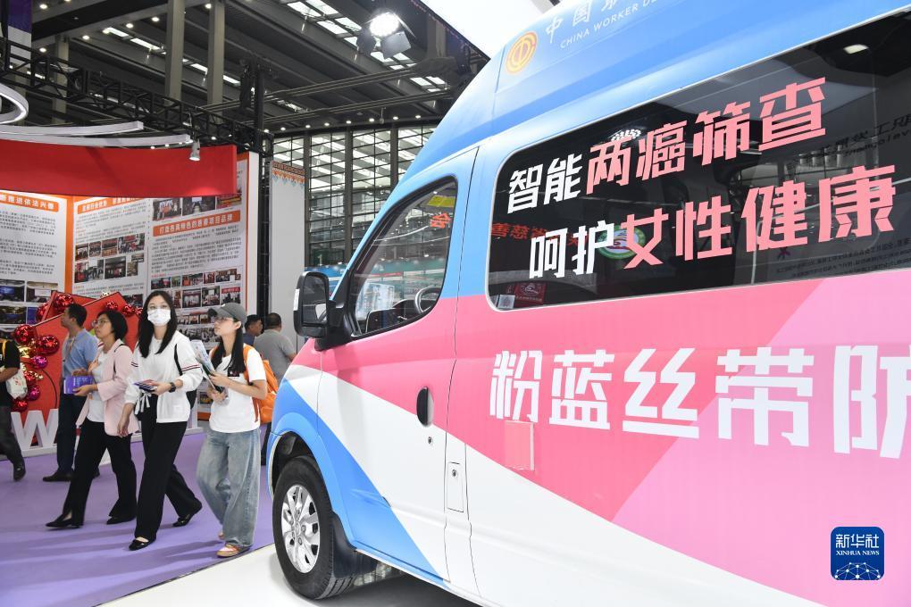 奥门新匍京娱乐场
